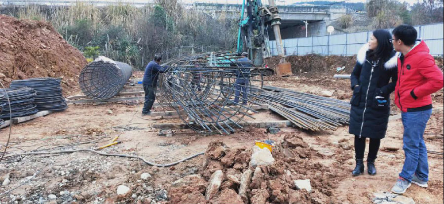 元旦不停工526.jpg 208f2aff99fd499b63161fc958b71c8d.jpg