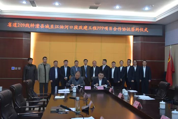 QQ圖片20181108140257.jpg 70cf93d654c6b4e6aa440a3423c1a96d.jpg