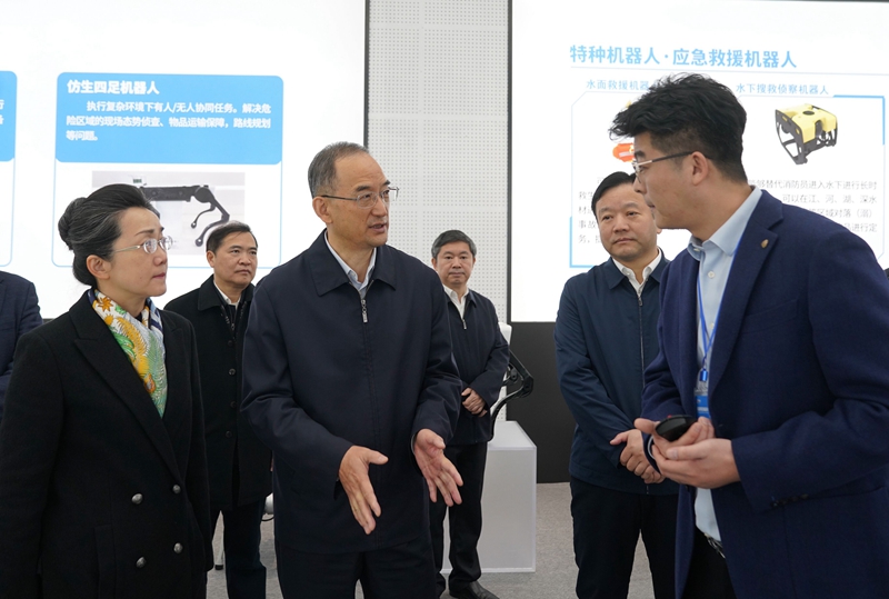 黃強(qiáng)主持召開省建設(shè)綿陽科技城領(lǐng)導(dǎo)小組第23次會議? 以更高站位更大魄力推動綿陽科技城建設(shè)再上新臺階「相關(guān)圖片」