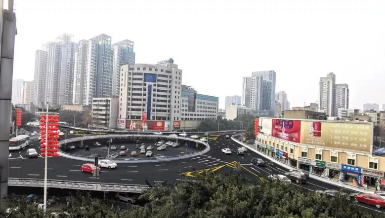 長虹大道（圣水寺至南山路段）道路提升工程項(xiàng)目